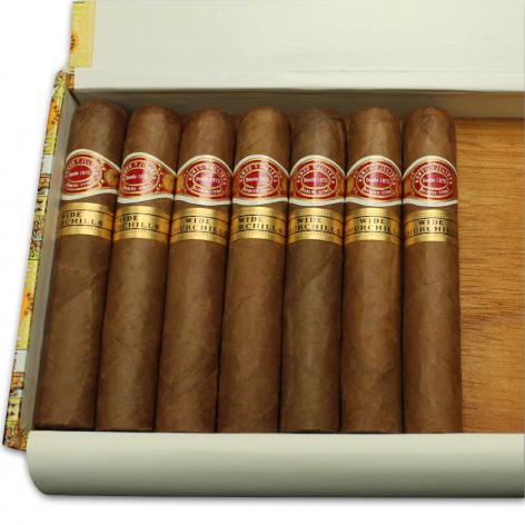 Lot 99 - Romeo y Julieta Wide Churchills