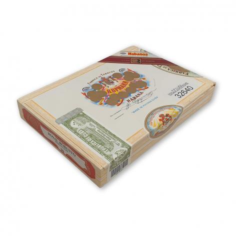 Lot 99 - H. Upmann Royal Robustos