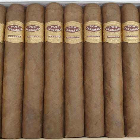 Lot 9 - Por Larranaga Small Coronas