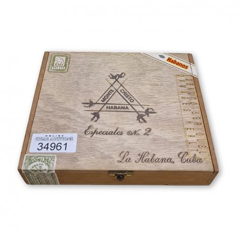 Lot 9 - Montecristo Especiales No.2