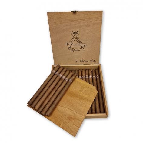 Lot 9 - Montecristo Especial