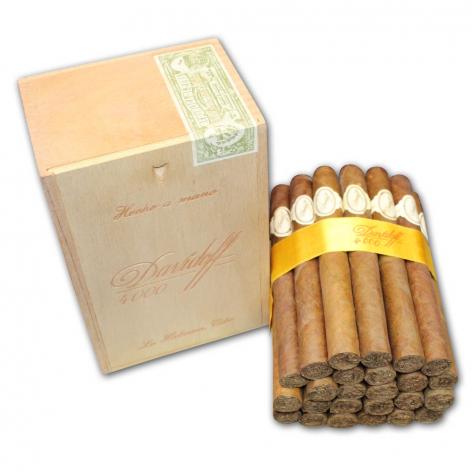 Lot 175 - Davidoff 4000