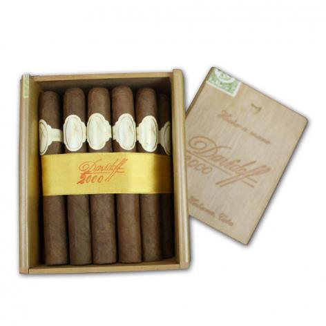 Lot 179 - Davidoff 2000