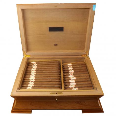 HUM1101 - Hoyo de Monterrey Limited Edition Humidor - 2004 Limited edition of 500 humidors.