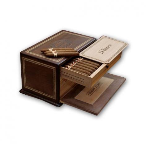 HUM970 - Romeo y Julieta Replica Humidor - 2008