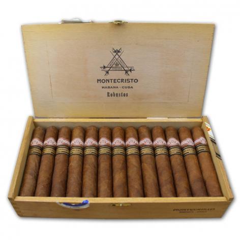 Lot 136 - Montecristo Robustos