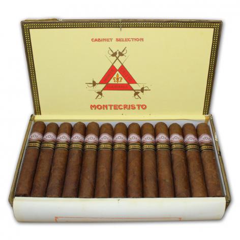 Lot 147 - Montecristo  Robustos Limited Edition