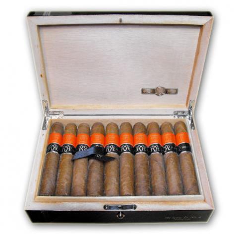 LE812 - Partagas SD No. 4 Reserva - 2005