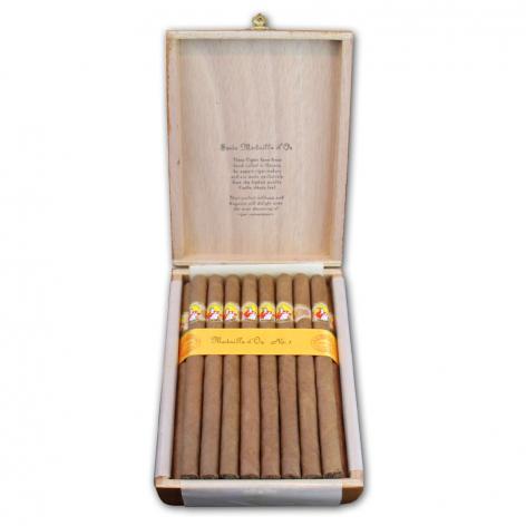 Lot 106 - La Gloria Cubana Medaille D&#39Or No.1