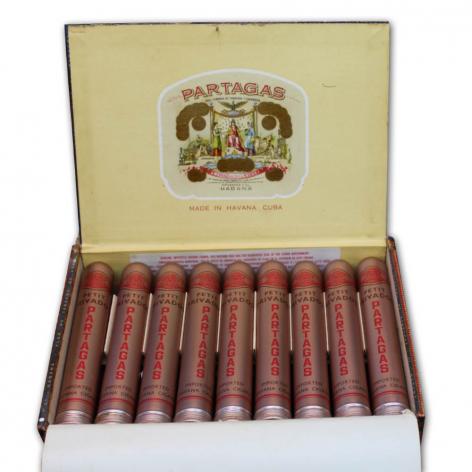 Lot 260 - Partagas Petit Privados