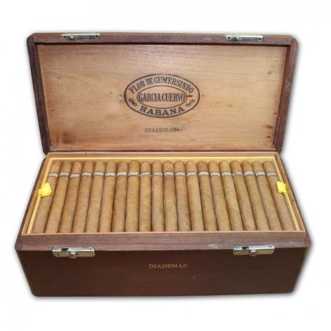 Lot 261 - Garcia Cuervo Diademas