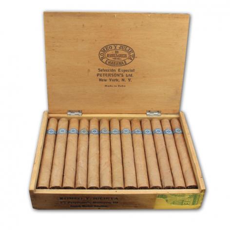 Lot 293 - Romeo y Julieta Petersons Numero 10