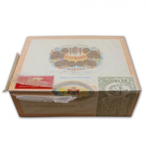 Lot 17 - H.Upmann Coronas Major