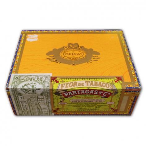 Lot 56 - Partagas Petit Coronas Tubulares