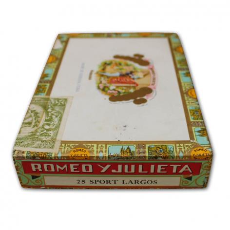 Lot 80 - Romeo y Julieta Sport largos