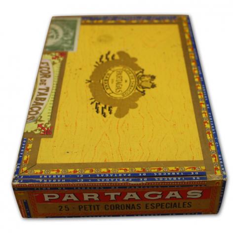 Lot 55 - Partagas Petit Coronas Especiales