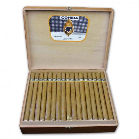 Lot 18 - Cohiba Lanceros