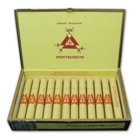 Lot 43 - Montecristo  Tubos