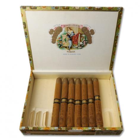 VIN905 - Romeo y Julieta Cedros de Luxe No. 1 - 1984